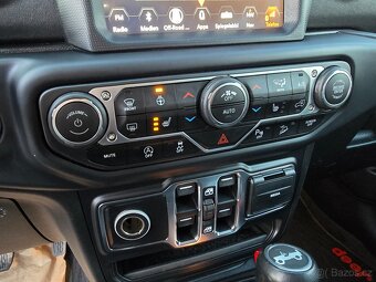 ⭐Jeep Wrangler 2.0T/200KW/SAHARA/2019/ČR/2.MAJ⭐ - 18