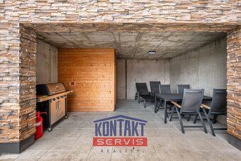 Prodej luxusního apartmánu 3+KK se saunou, terasou a zahrado - 18