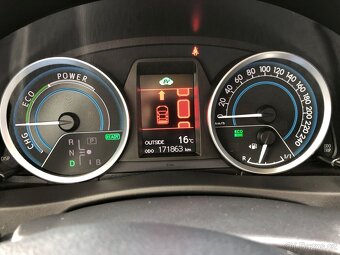 Toyota Auris 1.8 Hybrid Kombi Sports Webasto Panorama Hezká - 18