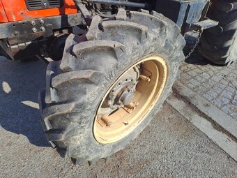 Traktor ZETOR 7201 - 18