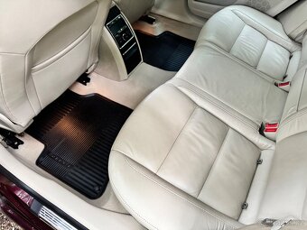 Škoda Superb 3.6 191kw 2009 čist inzerát - 18