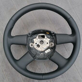 Audi A3, A4, A6 (C7), A7, A8 nový kožený volant - 18