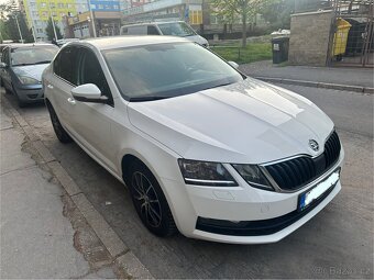 Prodam skoda octavia facelift 1.6tdi 85 kw rv 2019 - 18