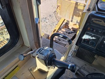 CAT D8N XL - 18