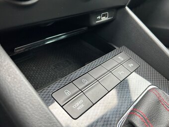 Škoda Octavia RS 2.0TSi 180kW,DSG,KESSY,VIRTUAL - 18