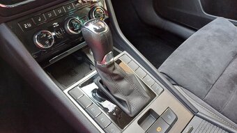 Superb combi SCOUT 2.0TDI 140kW DSG WEBASTO-TZ-1.maj-DPH-ČR - 18