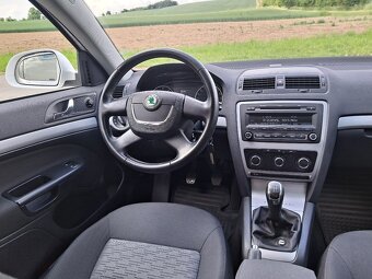 ŠKODA OCTAVIA II 1.4TSi 8/2012  KLIMA,6-RYCHL,ČR,JEN 137TKM - 18
