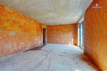 Prodej bytu 2+kk 67 m² + zahrada 118 m² Plzeň, ul. Na Průhon - 18