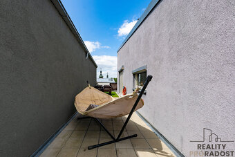 Prodej 3kk 90m2, s terasou 45m2, Uhříněves Ingrišova - 18