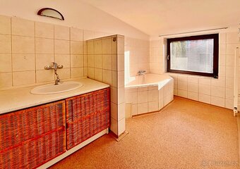 Prodej RD Vamberk 452 m2 - 18