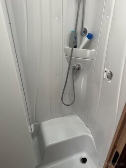 Obytný auto Burstner - 18