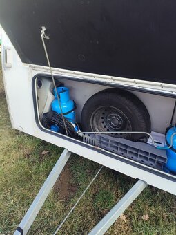 Prodám karavan Burstner. - 18