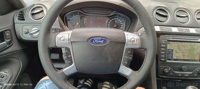 Prodám Ford S-max 2,0TDCI 103kW, panorama 2012, super stav - 18