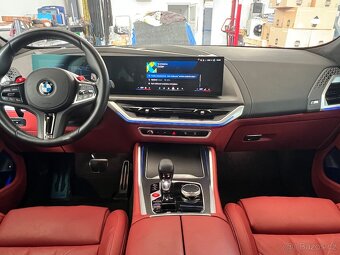 BMW XM - 18