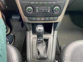 Škoda Yeti, 2.0 TDI 103kW -DSG -4x4- XENON - 18