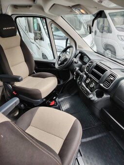 Obytný vůz Aero 650 CPH pro handicapované, Across Car - 18