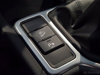 Kia Sportage 1.6T-GDi 130KW Exclusive Vyhř volant Kamera - 18