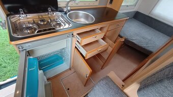 Fiat Ducato 2.8 JTD / EURA Mobil, 6 míst, zimní paket, solár - 18