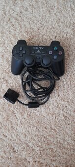 PS 2, hry a volant - 18