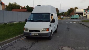 Ford Tranzit 2.5td - 18