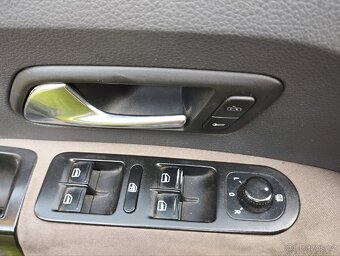 WV Amarok 2,0 TDI 4x4 top stav - 18