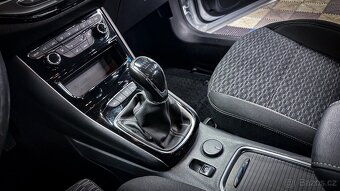 Opel Astra 1.2 Turbo, 107 kW, r. v. 2020 - 18