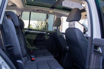 Volkswagen Touran 1.6 TDI 7 miestny - 18