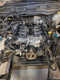 Dodge RAM 5,7 hemi 4x4 - 18