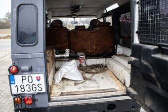 Land Rover Defender 110 SW, 90kW, (2007) - 18