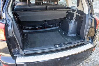 PEUGEOT 4007 2.2 HDi 115kW 7-miestne 2008 - 18