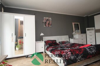 Prodej rodinné domy, 360 m2 - Nové Strašecí, ev.č. 02285 - 18