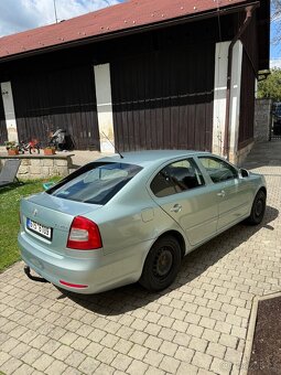 Prodám Škoda Octavia 2, 1.8Tsi, 213tis.km ma nejeto. - 18