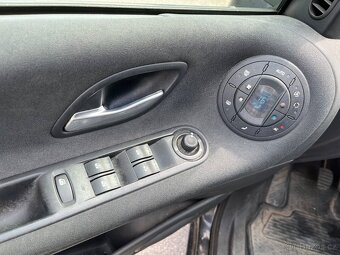 Renault Espace 2.0 Diesel 96kw r.v.2010 - 18