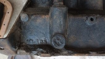 Motor, nádrž, náprava + další díly Adler Triumph - 18