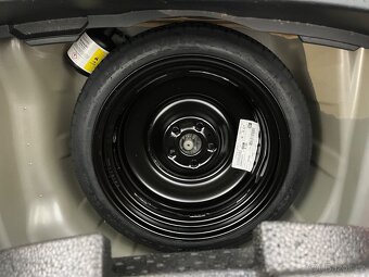 Toyota Corolla sedan GR SPORT DYNAMIC - 18