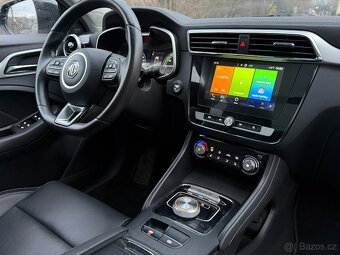 MG ZS, EV 105kW Luxury 42tkm m.ř. 2021 LED 1.Maj pano - 18