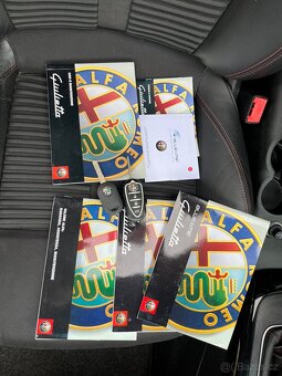 Alfa Romeo Giulietta 1.6 JTDm Šport = 196531km, 2011 = - 18