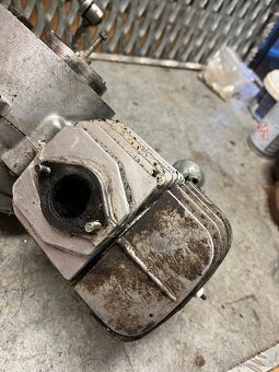 Motor jawa pionýr 05 - 18