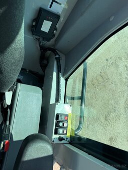 TAKEUCHI TB290, tiltrotátor, 1490 Mth, klima, super stav - 18