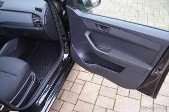 PRODÁM ŠKODA FABIA 1.0TSI COMBI III FACELIFT 2022 - 18