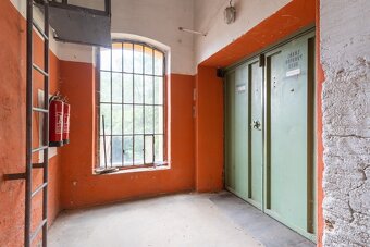 Výrobní a skladovací objekt, 3250 m², Sudkov, okr. Šumperk - 18