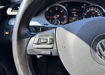 Volkswagen Passat 2,0 TDI COMBI nafta manuál 125 kw - 18