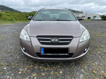 Kia Ceed 1.6 CRDi 85kw, 2007, ČR - 18