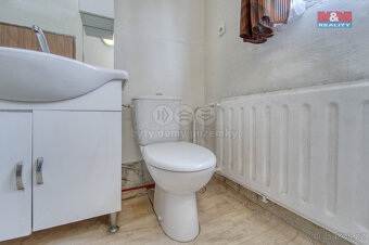 Prodej rodinného domu, 189 m², Lhota, ul. Na Skalce - 18