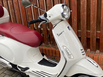 Vespa Primavera 125 3V - 18