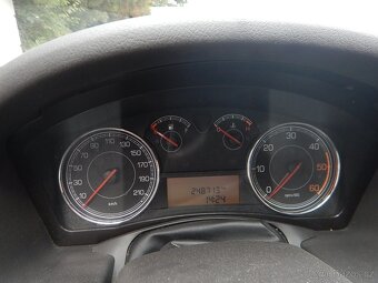 FIAT Croma 1.9 JTD, KLIMA, TAŽNÉ - 18