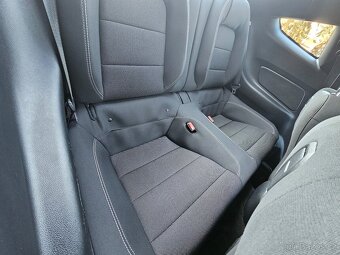 Ford Mustang 3.7L - 18
