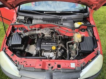 Opel Corsa C 1.0 - 18