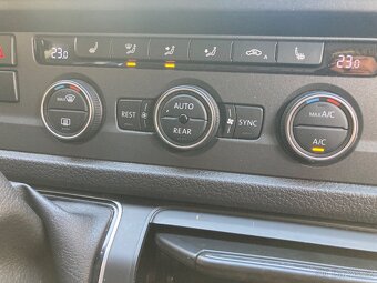 Multivan 110KW DSG R.V-6/2017 - 18