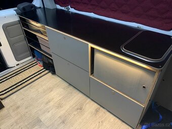 Ford Transit obytná dodávka - 18